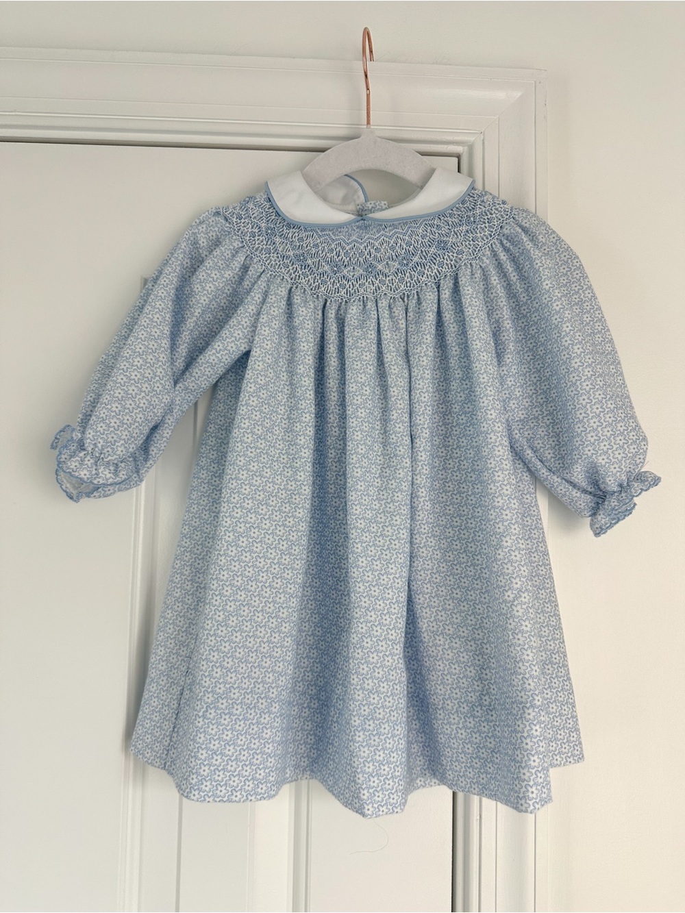 Anavini smocked long sleeve dress 12m EUC